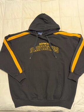 Iowa Hawkeyes Black & Gold Hooded Sweatshirt